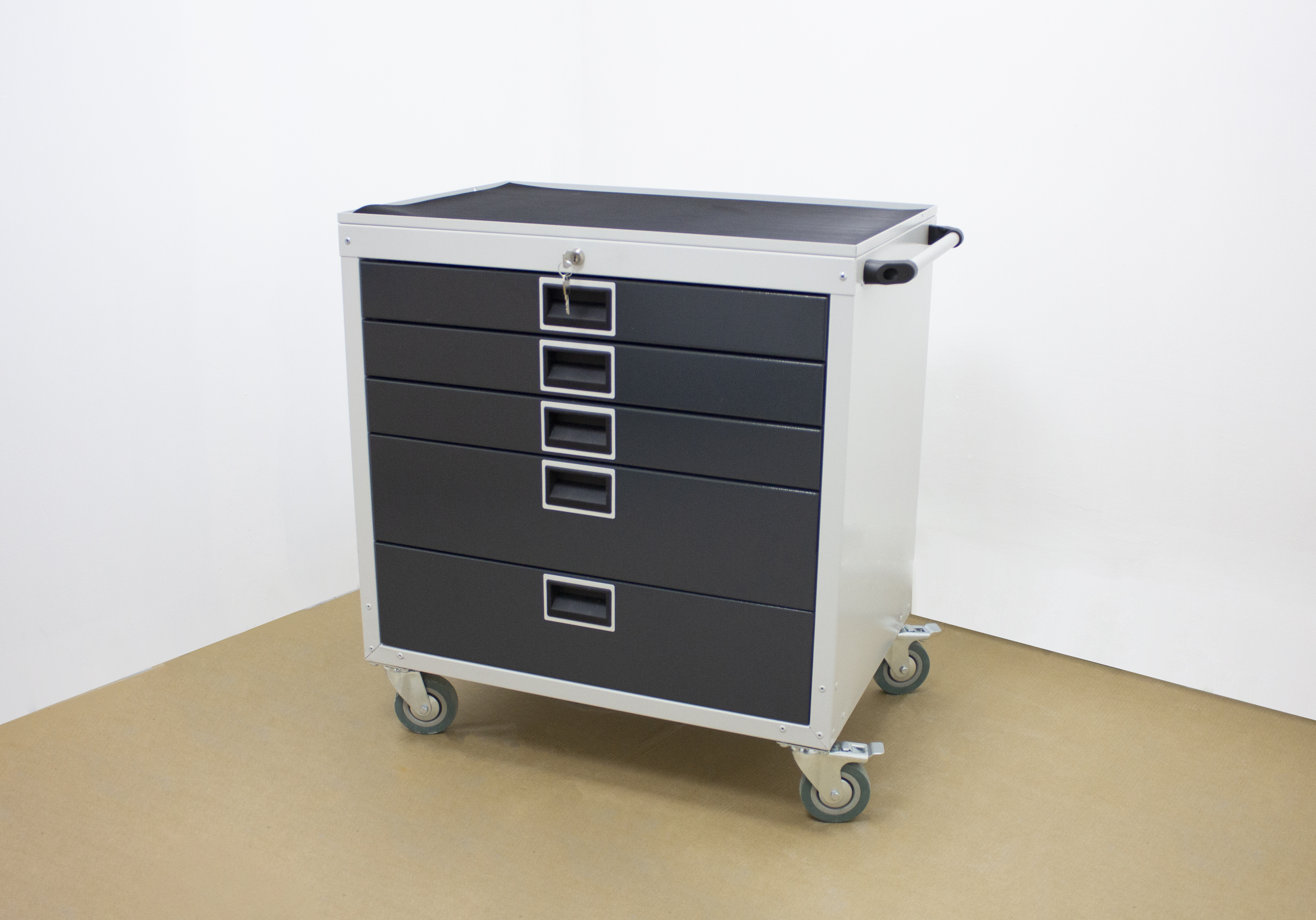 КГ056282 Тумба SMART 5М с лотком 815x740x500 мм