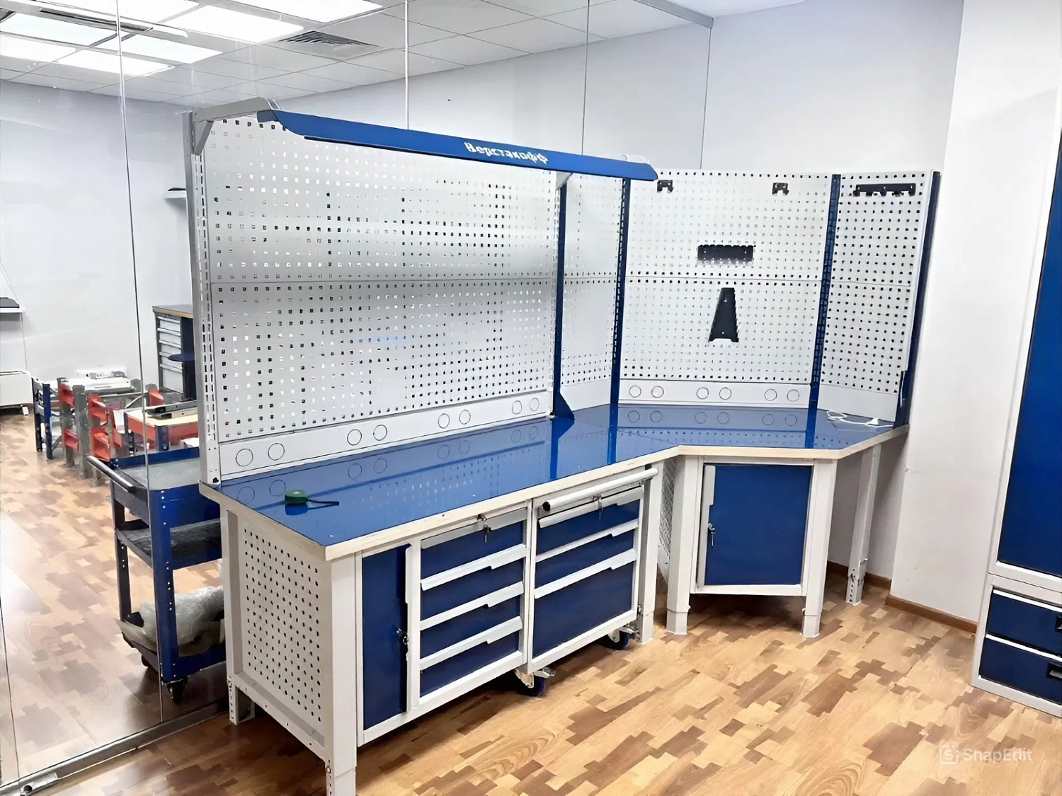 CTR 1402.S7L6.4-1 Верстак слесарный 1670x1393x743 мм